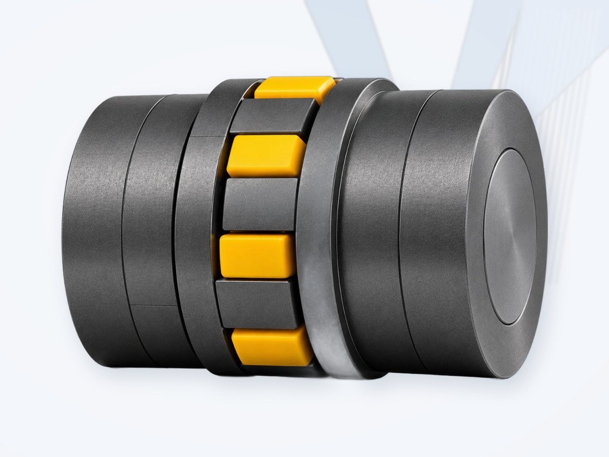 Flexible elastomeric jaw coupling with elastomer spider